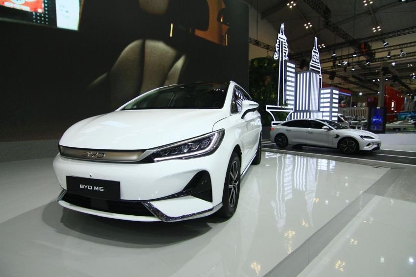 Inovasi Terbaru, BYD Hadirkan Sistem Mengemudi Pintar