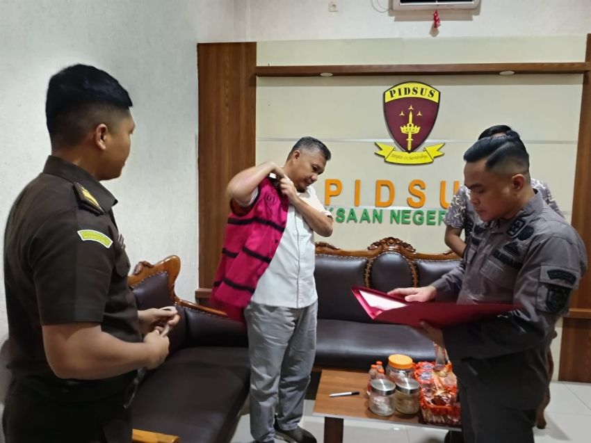 Kejari Kendari Eksekusi Mantan Wali Kota dan Sekda ke Lapas