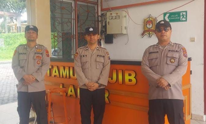 Polres Simalungun Jaga Ketat Kantor KPU