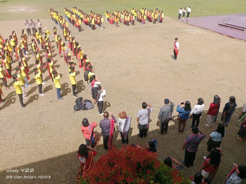 Dosen dan Mahasiswa UNITA Gelar Upacara Peringatan Hari Sumpah Pemuda