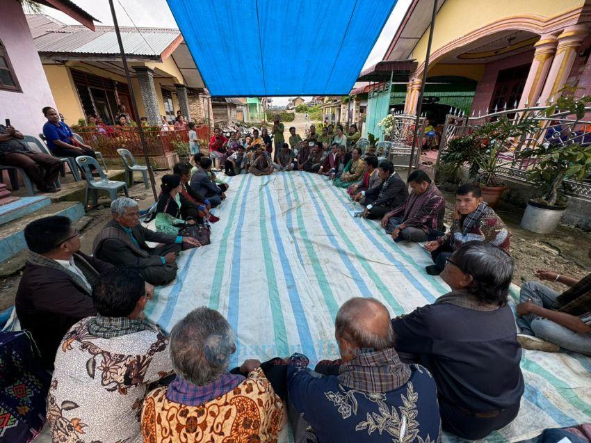 Lomba Marhata Adat di Tigabolon Selesai, Pendeta Akui Telah Melahirkan Generasi Baru