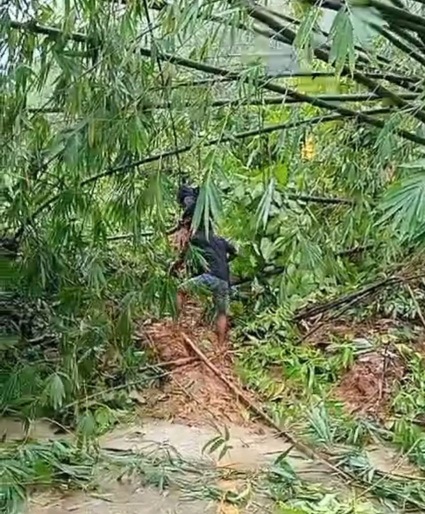 Tertimbun Longsor, Akses Jalan Nasional Tigalingga- Kuta Buluh Tertutup