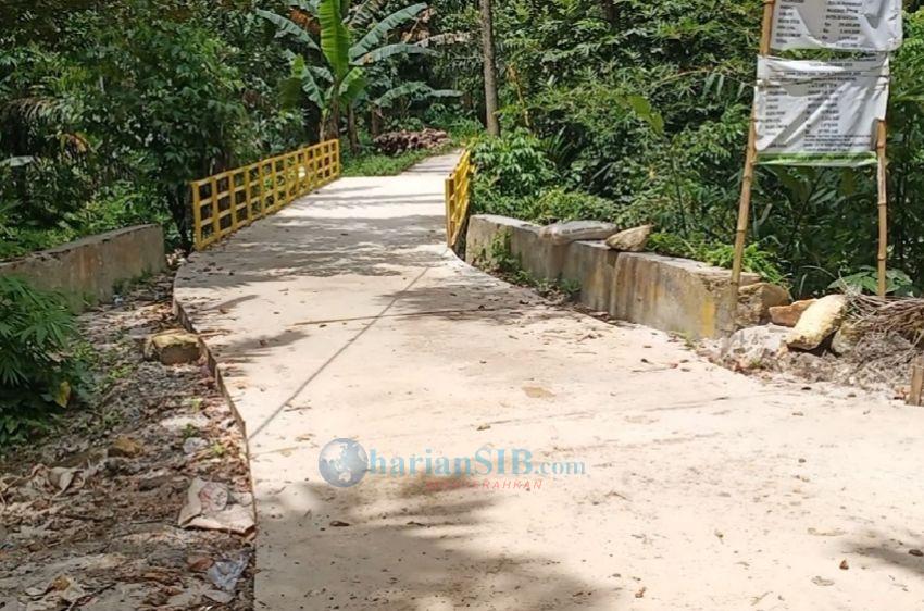Rehabilitasi Jembatan Gelagar Besi Nagori Marihatdolok Rampung