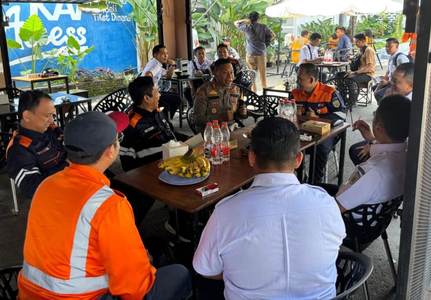 Kapolres Tebingtinggi Koordinasi dengan PT KAI, Bahas Upaya Pencegahan Kecelakaan Kereta Api