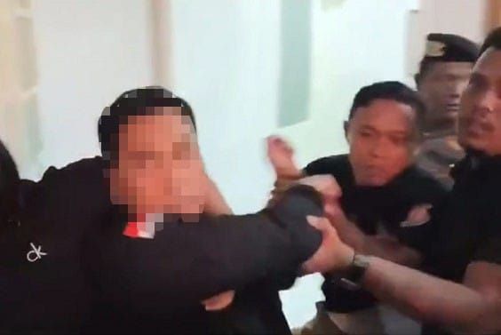 Polres dan Brimob Tangkap Oknum Anggota DPRD Tapsel di Hotel
