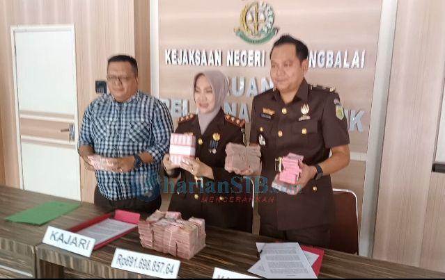 Kejari Tanjungbalai Kembalikan Kerugian Keuangan Negara Rp691 Juta Lebih
