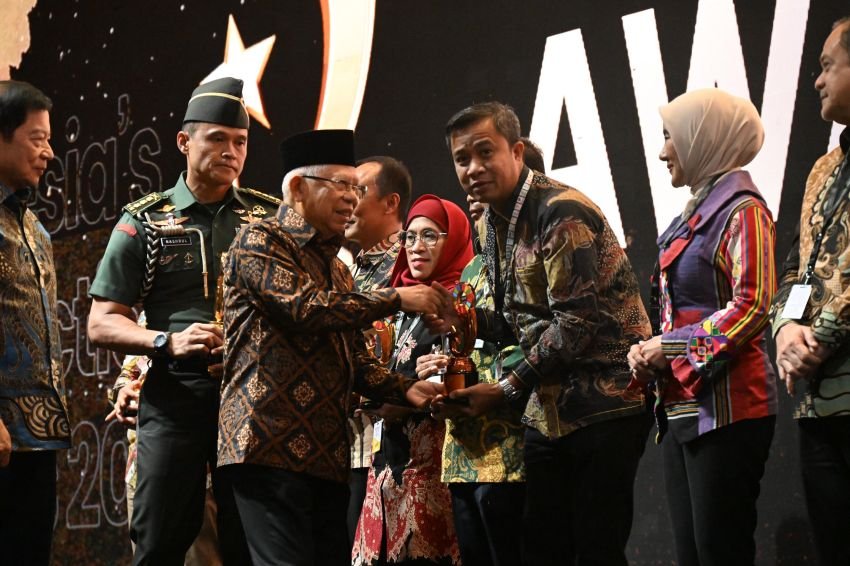 Pemerintah Kota Tebingtinggi Raih Penghargaan SDGs Action Awards 2024