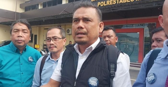 Tim Kuasa Hukum Bobby Nasution Datangi Polrestabes Medan