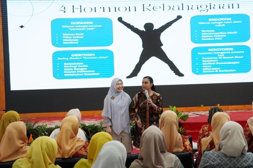 Bunda PAUD Kota Tebingtinggi Hadiri Seminar Parenting Bunda Paud se-Sumut di Medan