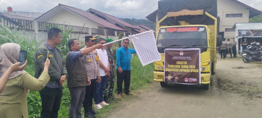 KPU Taput Mulai Distribusikan Logistik Pilkada