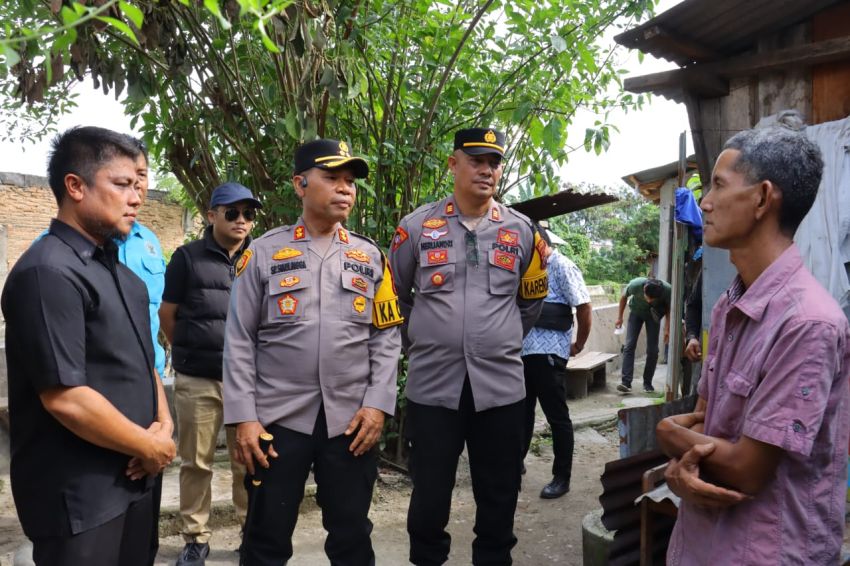 Dukung Program Presiden RI, Kapolres Tebingtinggi Pimpin Gerebek Sarang Narkoba di Kampung Beget