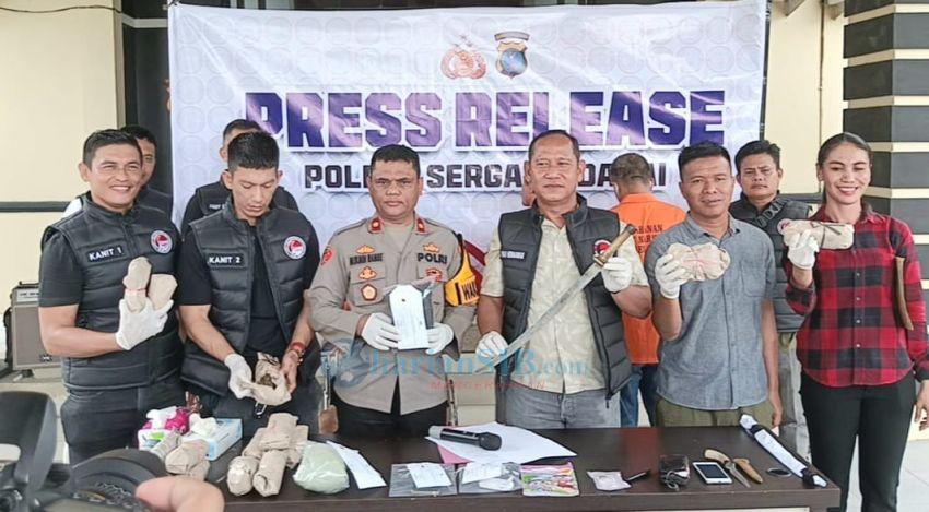 Satnarkoba Polres Sergai Amankan 3 Pengedar Narkotika, 1 Didor
