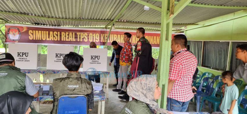 PPK Kotapinang Gelar Simulasi Pemungutan dan Perhitungan Suara Pilgubsu dan Pilkada Labusel 2024
