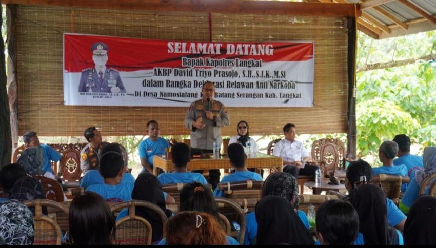 Kapolres Langkat Hadiri Deklarasi Relawan Antinarkoba di Desa Namosialang