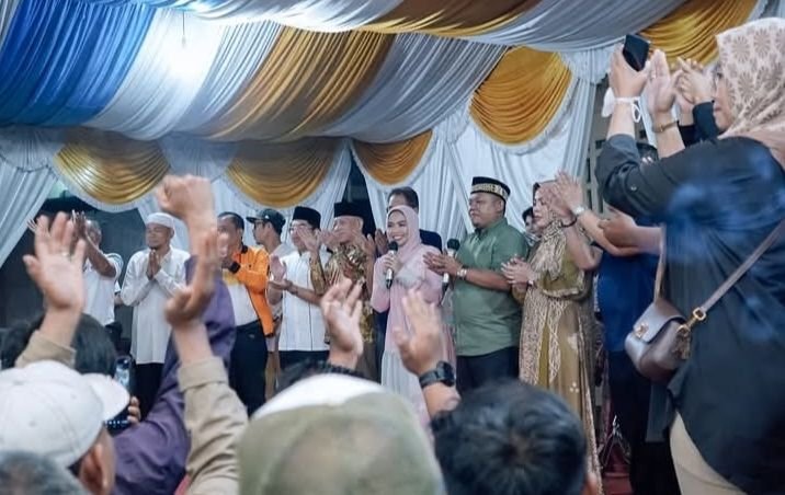 Raih Suara 112.000 Lebih, Maya-Jamri Deklarasi Kemenangan Bersama Ribuan Warga
