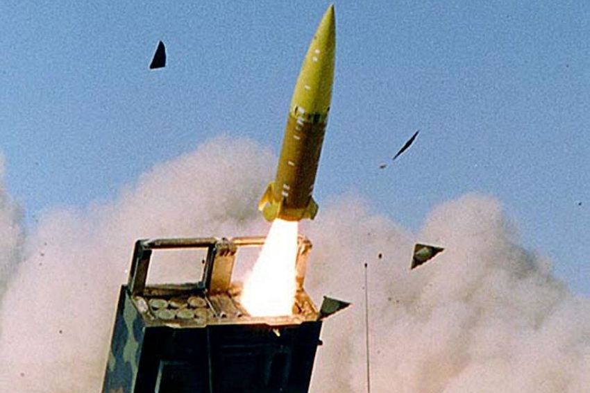 Ukraina Diizinkan Gunakan Senjata AS Untuk Serang Rusia