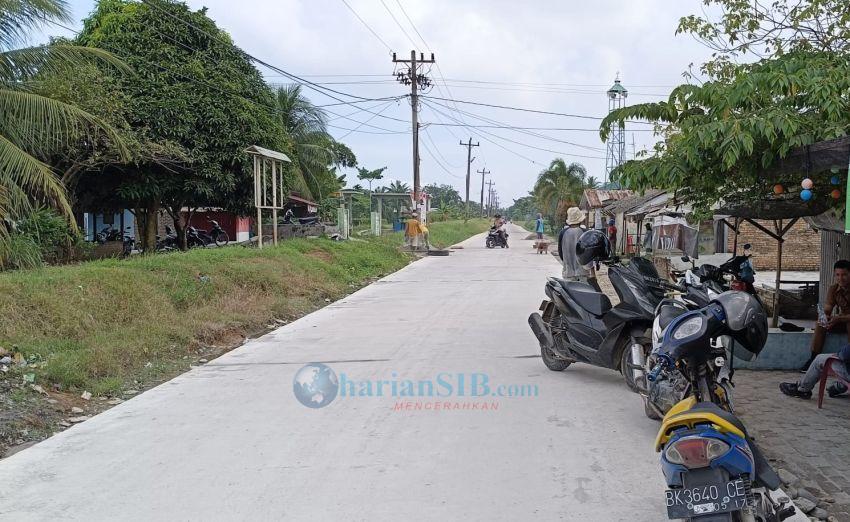 Apresiasi Jalan Pasar Rodi Dicor Beton, Petani Harap Dambaan Lanjutkan Kepemimpinan di Sergai