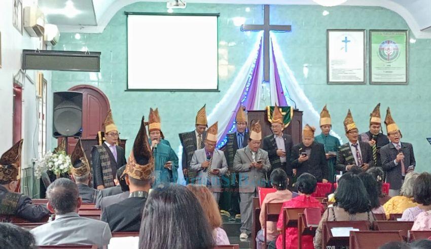 Pesta Seksi Bapa GKPS Sidorame Penuh Suka Cita