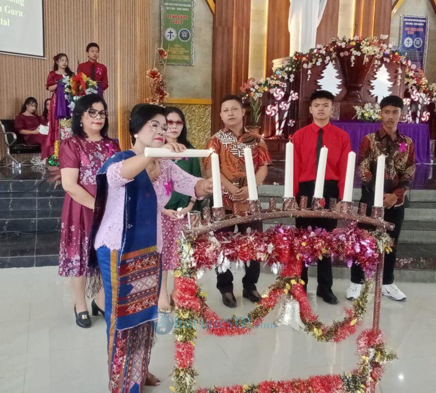 Perayaan Natal SMKN 1 Pematangsiantar, Ajak Siswa menjadi Pribadi yang Taat