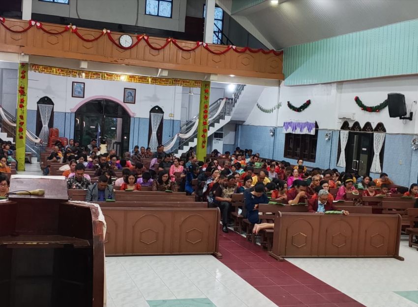 PGM Tanjungbalai Rayakan Natal, Pdt S Sitohang: Jadilah Anugerah Bagi Sesama
