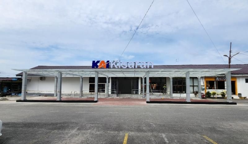 Menyambut Angkutan Nataru, PT KA Lakukan Penataan Stasiun Kisaran