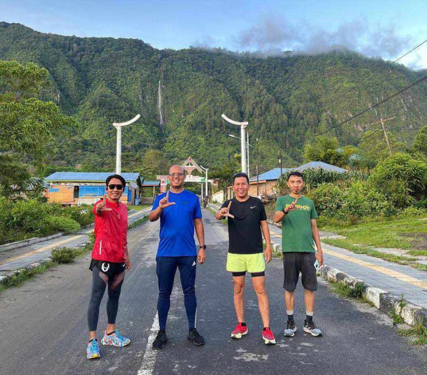 LPS Medan Gelar Family Run Walk Lingkar Samosir, Muhamad Yusron Edukasi Jaminan Simpanan di Bank