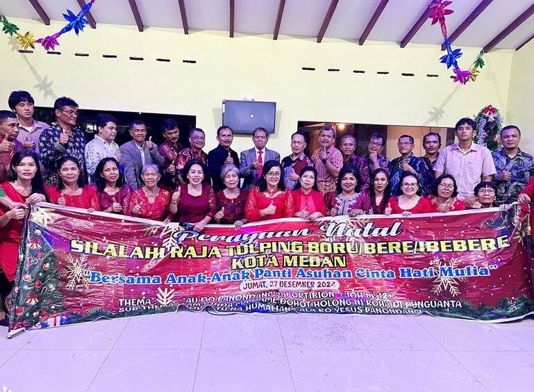 Punguan Silalahi Raja Tolping Kota Medan Gelar Natal Bersama Anak-anak Panti Asuhan Cinta Hati Mulia Khidmat dan Sukacita