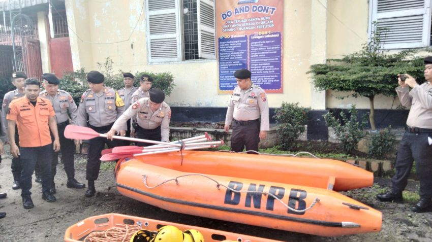 Cegah Bencana Banjir, Polres Pematangsiantar Cek Kesiapan Personil dan Peralatan SAR Terbatas