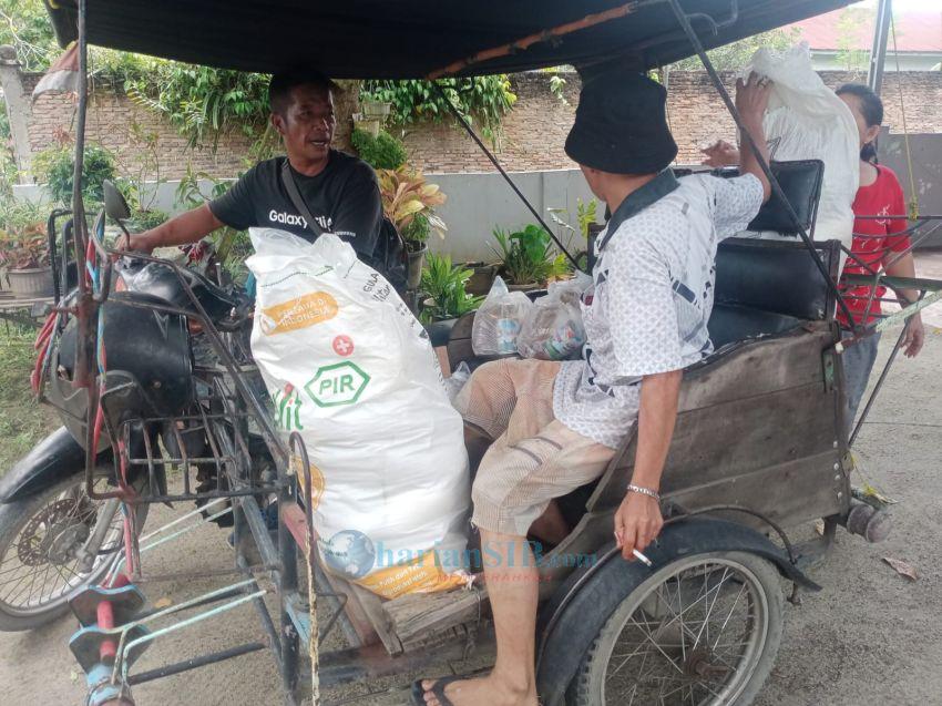 DPC PSSAB Tanjungbalai Beri Bingkisan Natal untuk 150 KK