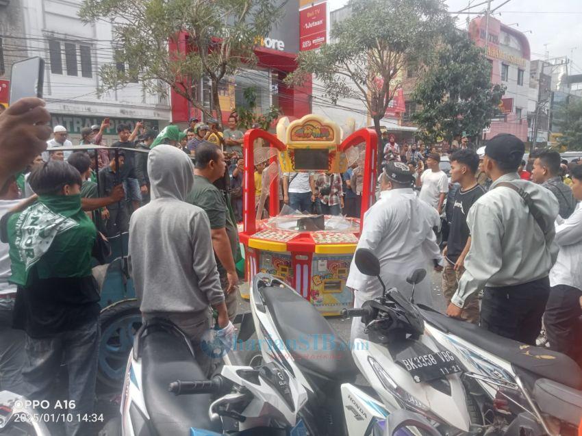 GP Ansor Hancurkan Game Zone Jalan Imam Bonjol Kisaran