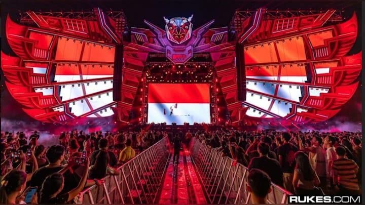Bukan Hanya Orang Malaysia, Polisi Juga Peras Penonton DWP dari Singapura dan Taiwan