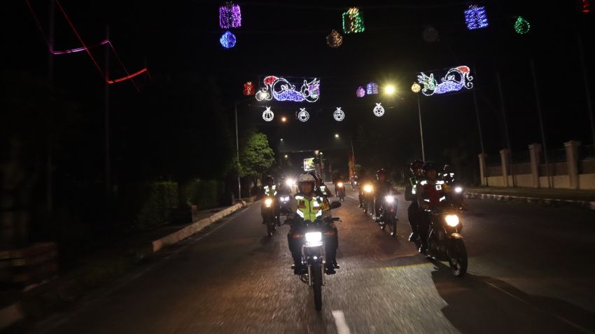 Monitoring Pergantian Malam Tahun Baru 2025, Kapolres Pimpin Patroli Skala Besar di Pematangsiantar