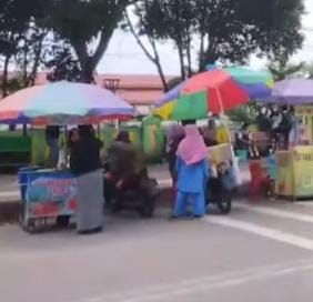 Pedagang di Lapangan Merdeka Tebingtinggi Didata Untuk Penataan