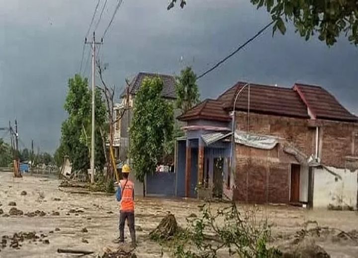 18.930 Rumah Terendam, 12 Rumah Hanyut Akibat Banjir di Grobogan