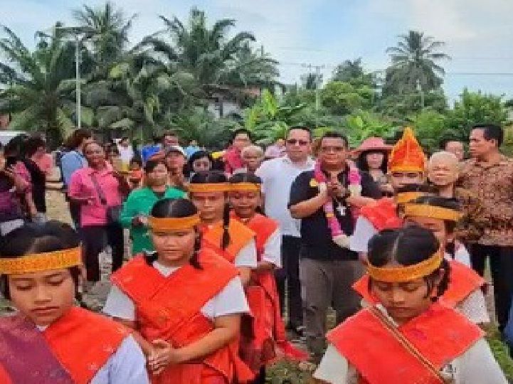 Pentas Seni Etnik Kelompok Tani Maria Stasi Paluh Gelombang Deliserdang