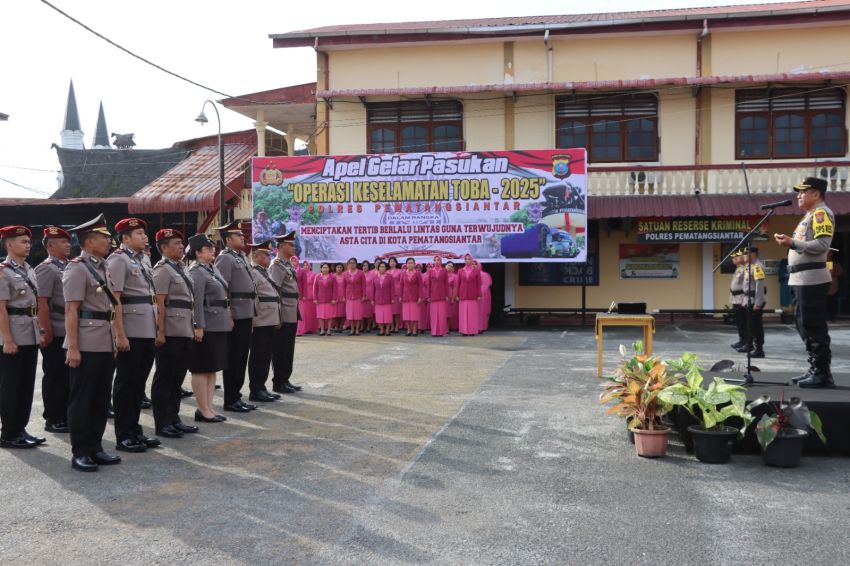Kapolres Pimpin Sertijab Wakapolres, 5 Kasat dan 2 Kapolsek