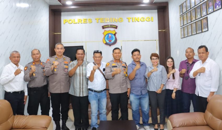 Kapolres Dukung Pesta Gendang Guro-guro Aron Tebingtinggi Tahun 2025