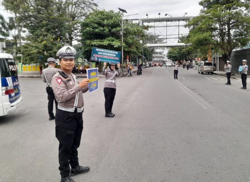 Polres Tebingtinggi Sosialisasi Keselamatan Berkendara dan Tertib Berlalulintas di Jalan Sutomo
