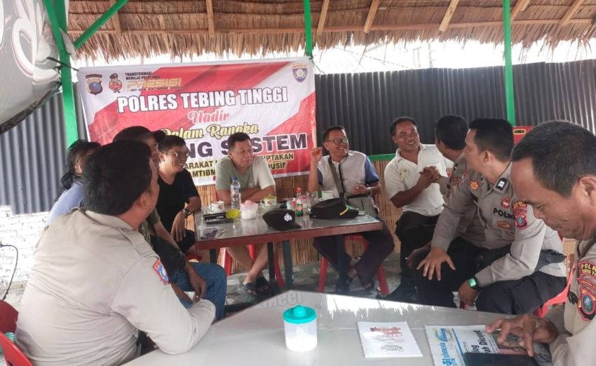 Sat Binmas Polres Tebingtinggi Sambangi Warkop SIB di Jalan Kartini