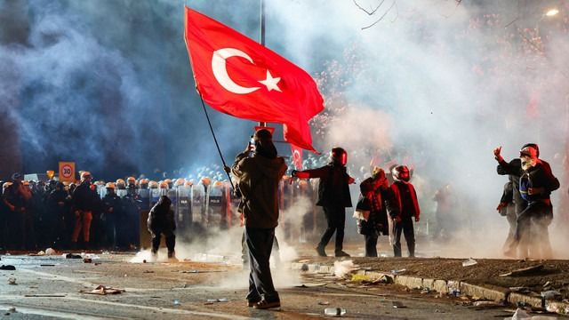 Demonstrasi di Turki Berlanjut, 7 Jurnalis Ditahan