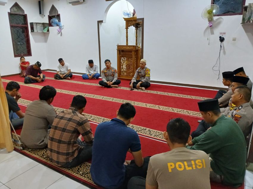 Polres Sibolga Safari Kultum Subuh di Masjid Nurul Ikhlas