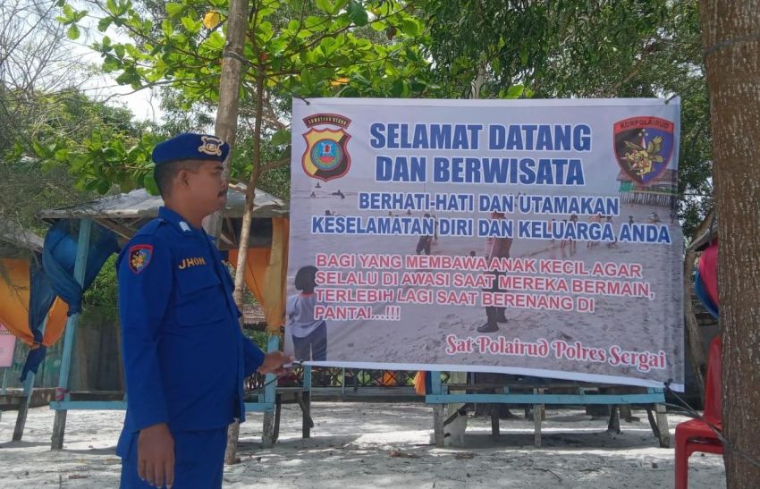 Jelang Idul Fitri 1446 H, Satpolairud Polres Sergai Pasang Spanduk Himbauan