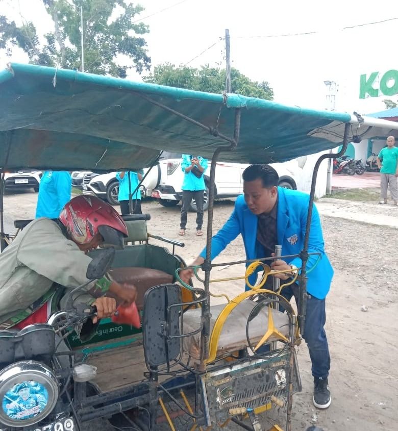 KNPI Tanjungbalai Berbagi Sembako, Takjil dan Buka Puasa Bersama