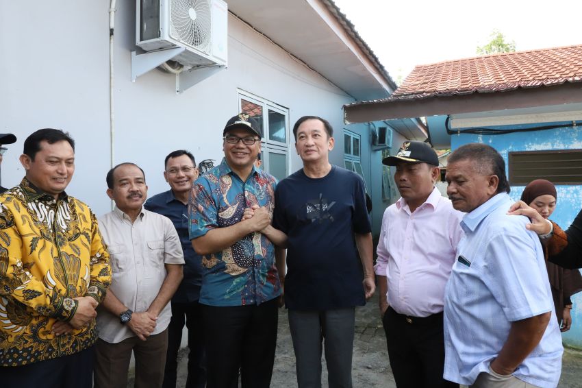 Pengusaha Deliserdang Bantu Ruang Rawat Inap RSUD Pancurbatu dan Damkar