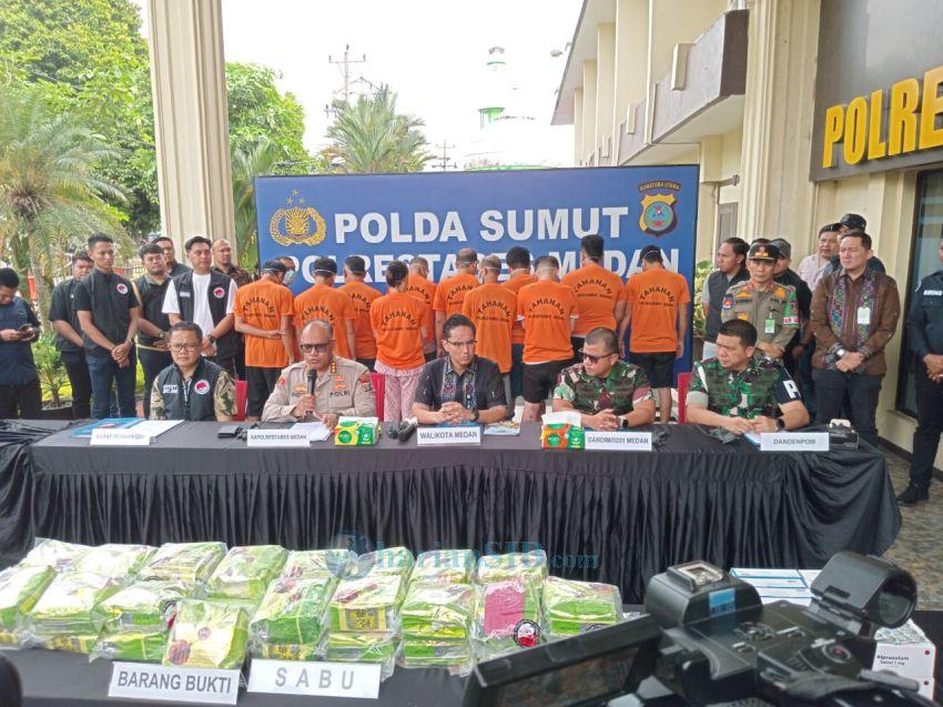 8 Pengedar dan Kurir Narkoba Diringkus, Polisi Sita 34 Kg Sabu dan18.219 Butir Pil Ekstasi