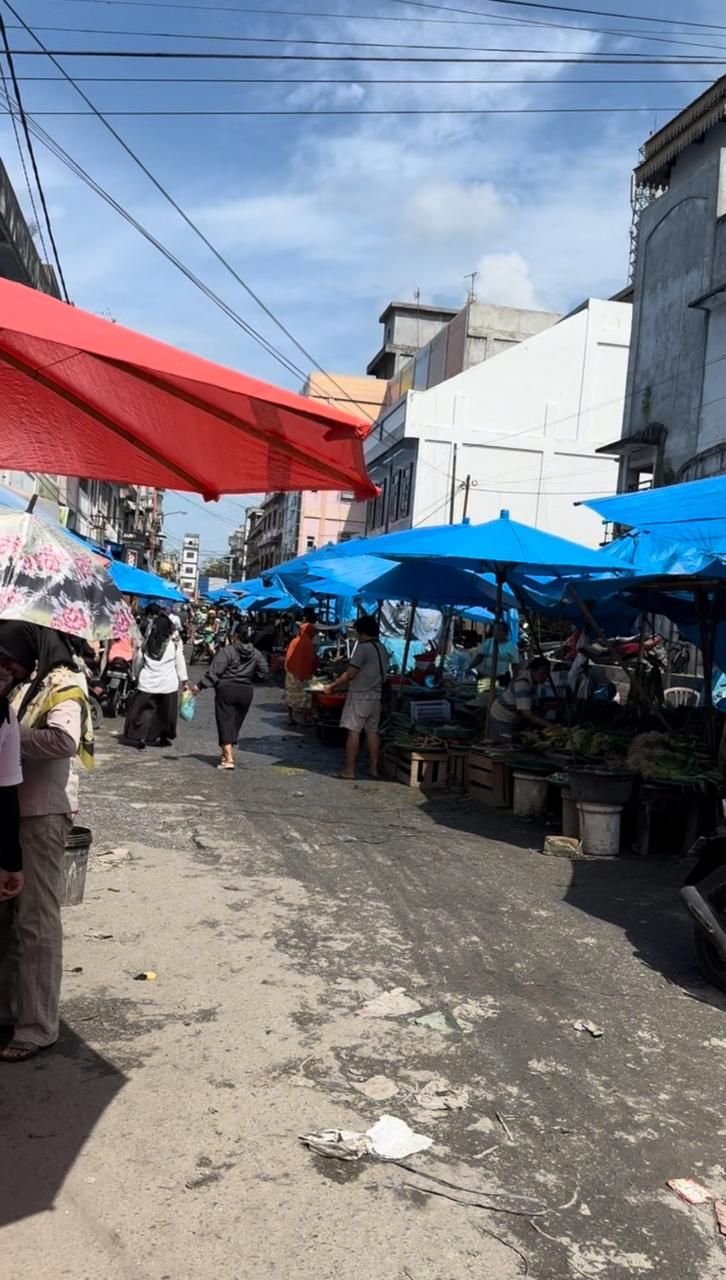 Wali Kota Soroti Kondisi Pasar Tradisional, Jurnalis SNN Pantau Langsung Kerusakan di Pasar Gambir Tebingtinggi