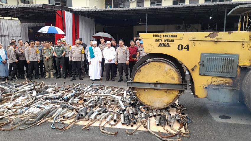 Polrestabes Medan Musnahkan 200 Knalpot Brong