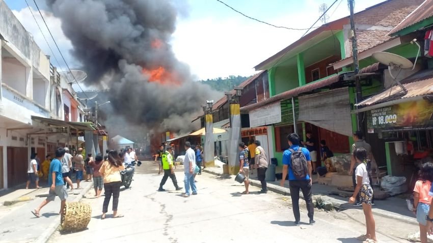 28 Rumah di Taput Terbakar, Kerugian Capai Miliaran Rupiah
