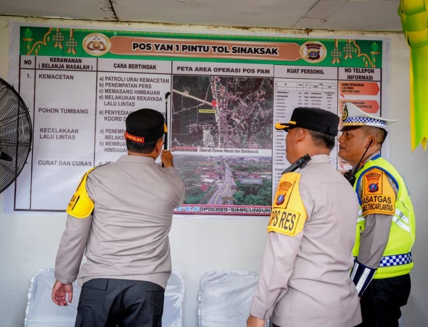 Antisipasi Kemacetan dan Arus Balik, Kapolda Sumut Tinjau Pos Pelayanan Pintu Tol Sinaksak