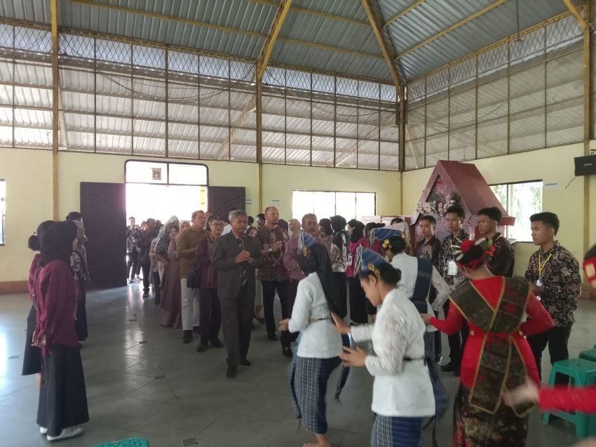 Siswa Kelas XII SMAN 6 Pematangsiantar Angkatan XI Ikuti Pensi